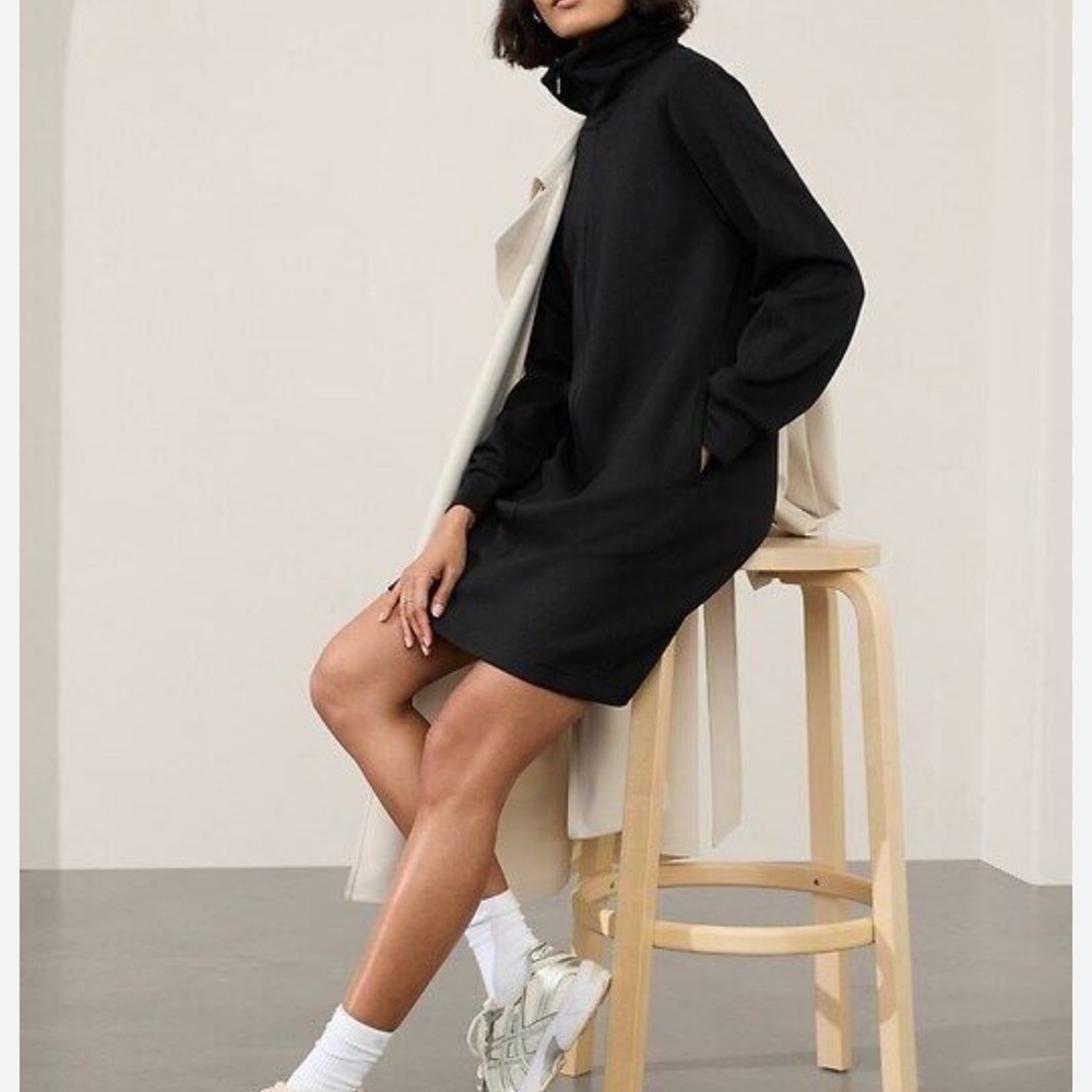Athleta 1/4 Zip Black Dress